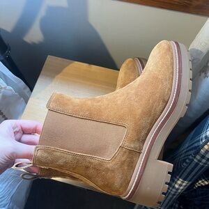 Tan Suede Chelsea Boots